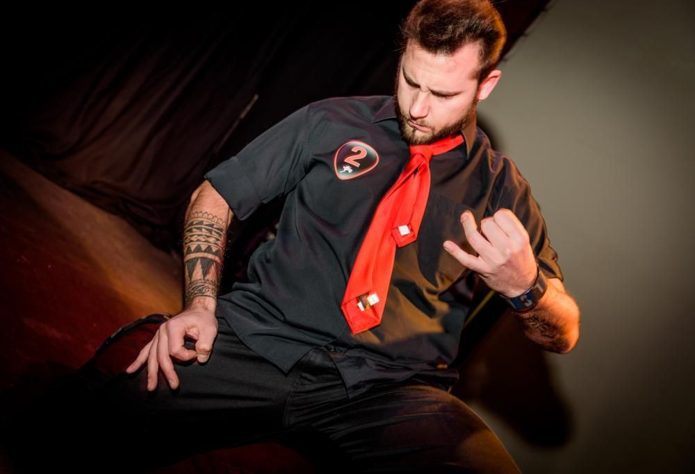 Ritorna Fisherman's Friend Air Guitar