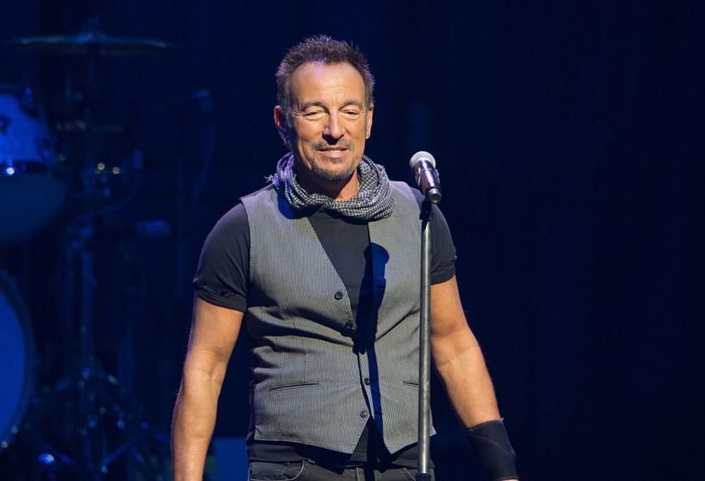 Bruce Springsteen: le foto del concerto alla AccorHotels Arena di Parigi