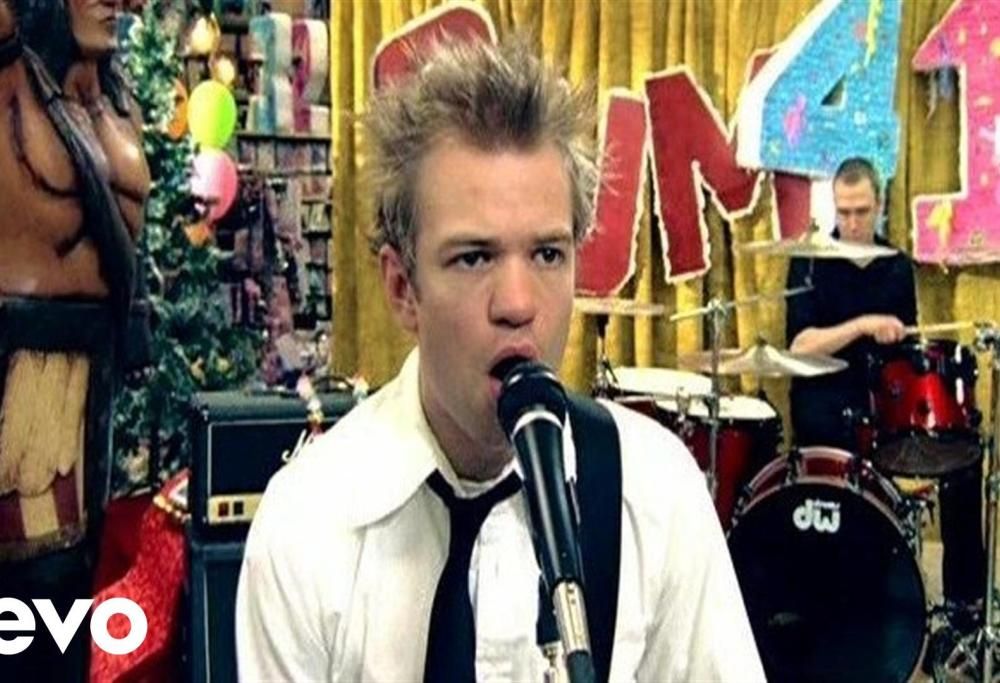 Sum 41 - Walking Disaster
