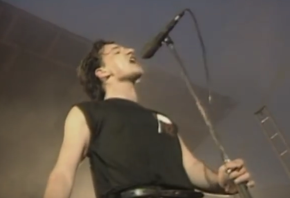 U2 - Sunday Bloody Sunday