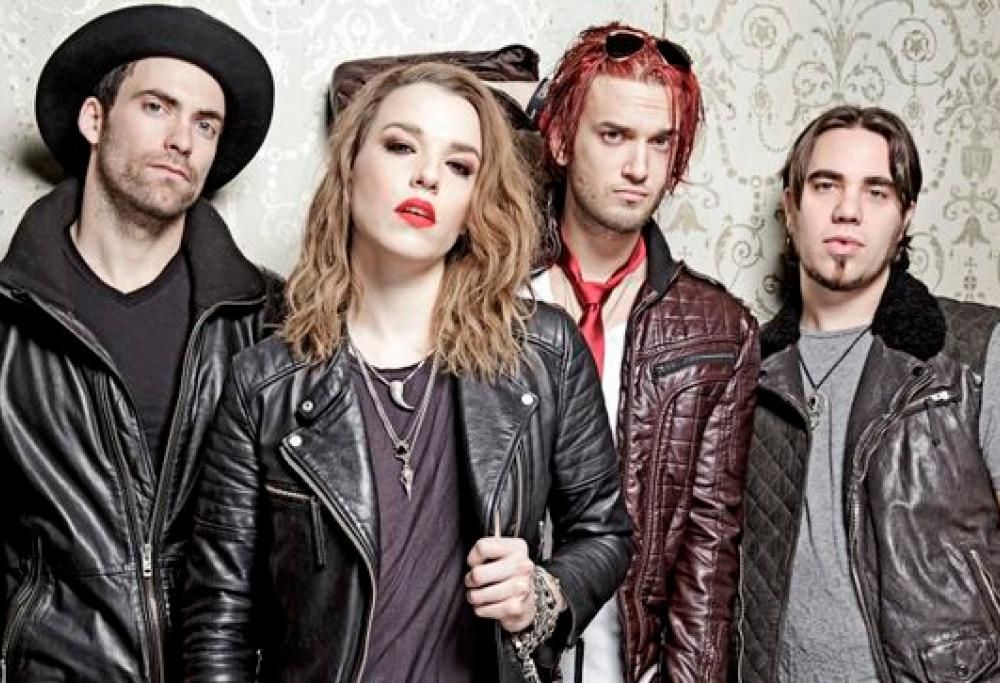 Halestorm - I Hate Myself For Loving You