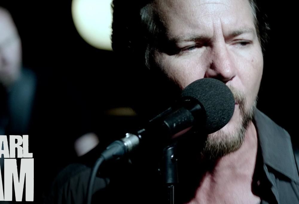 Pearl Jam - Sirens