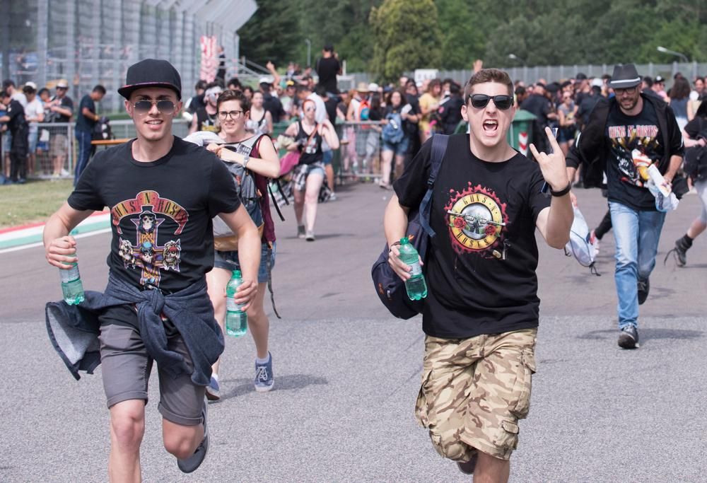 Guns N’ Roses: le foto dell’apertura dei cancelli a Imola!