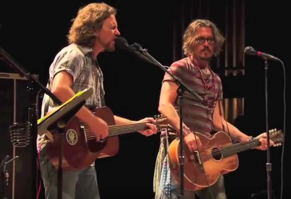 Johnny Depp & Eddie Vedder - Society