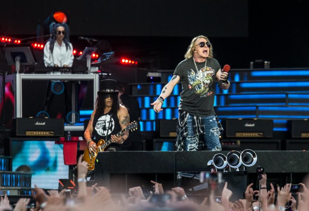 Guns N’ Roses: guarda le foto, e la scaletta, del fantastico concerto a Imola
