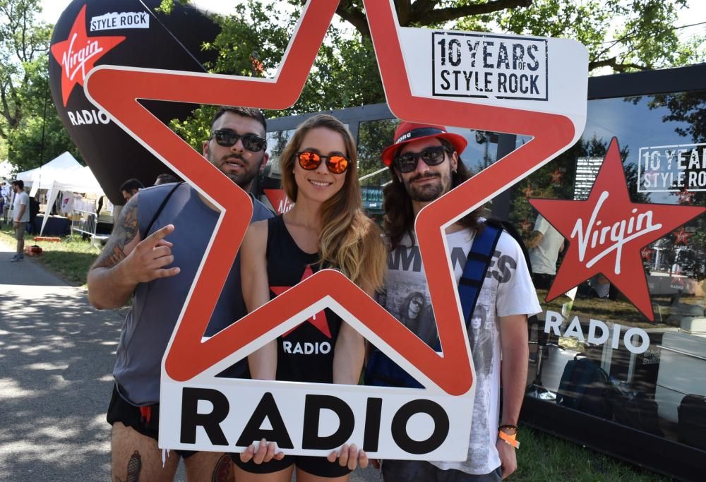 IDays Radiohead: Guarda le foto al booth con le nostre hostess!