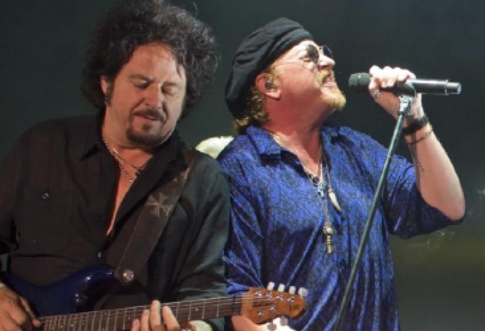 Toto: le foto e la scaletta del concerto a Londra