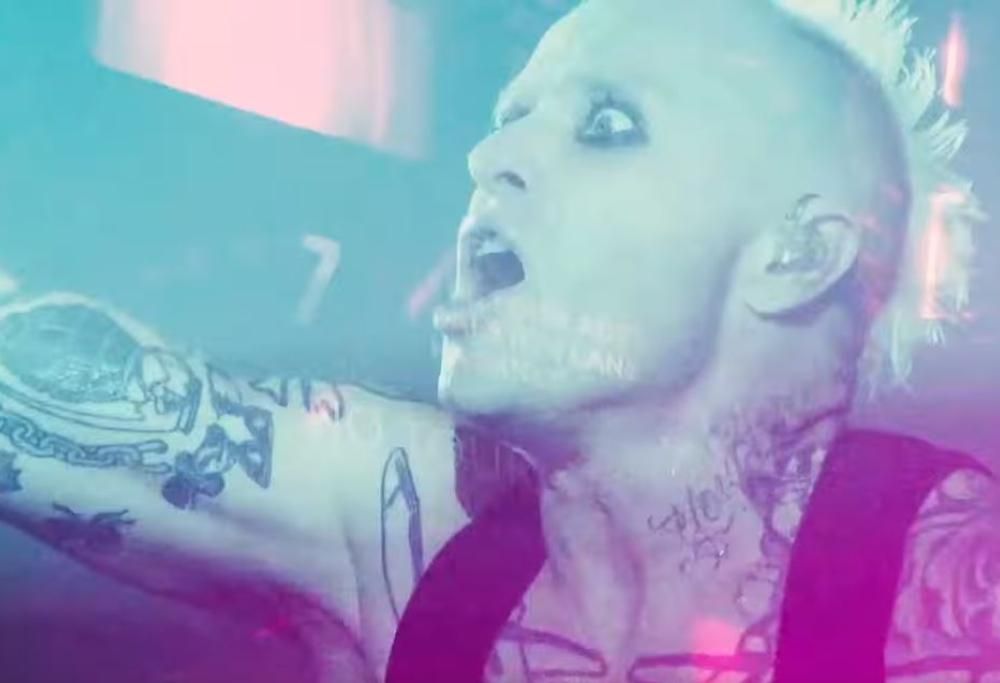 The Prodigy - We Live Forever (Live at Alexandra Palace)