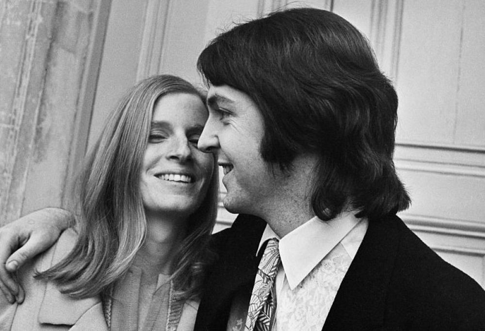 12 marzo 1969: a Londra Paul McCartney sposa Linda Eastman. Guarda le foto del matrimonio