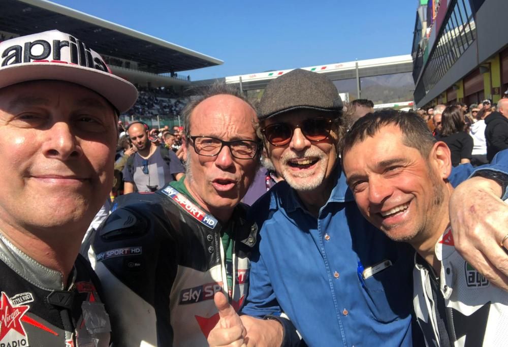 Aprilia All  Stars: guarda le foto più belle dell’evento al Mugello con Andrea Iannone, Max Biaggi, Loris Capirossi…