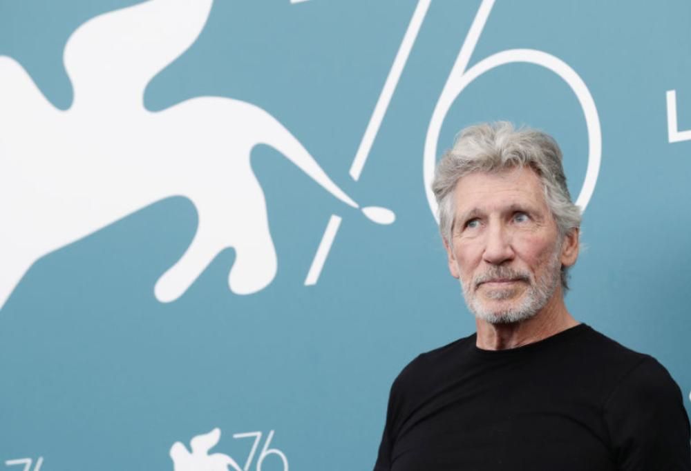 Roger Waters è arrivato a Venezia per la presentazione del film Us + Them! Guarda le foto