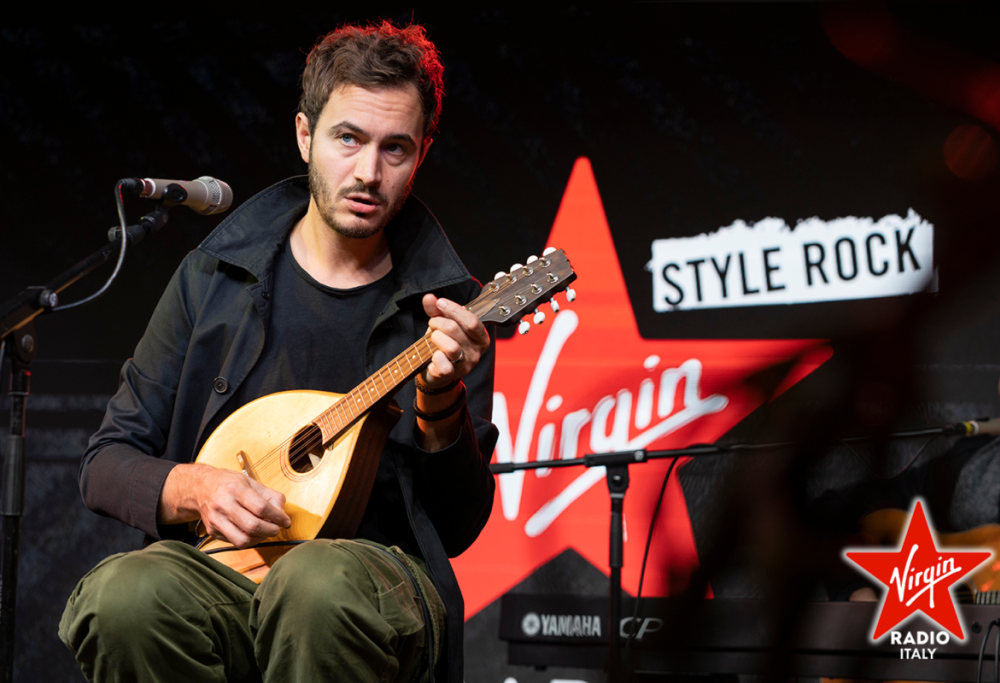Editors: guarda le foto più belle dello showcase con i fan sul palco di Virgin Radio