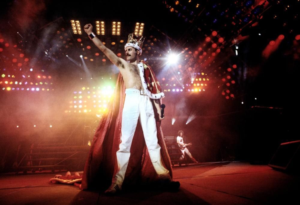 Queen: a Bologna la mostra “Helicopter’s days. I Queen di Denis O’Regan”