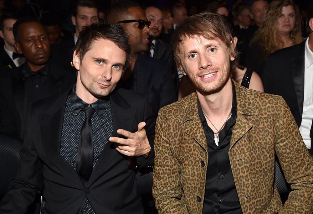 Buon compleanno Dominic Howard: guarda le foto più belle del batterista dei Muse