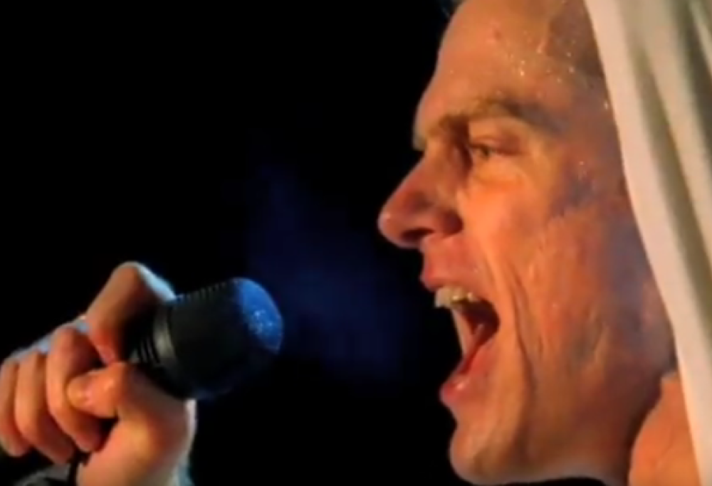 Bryan Adams - Run To You (live)