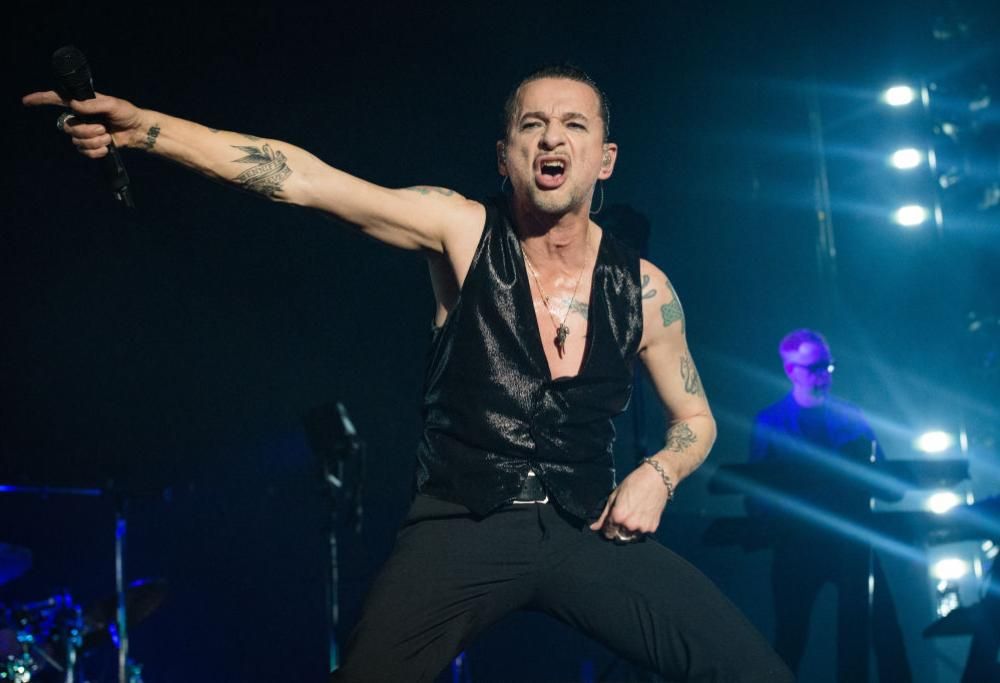 Depeche Mode: guarda le foto  del concerto a Parigi
