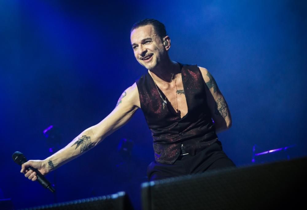 Depeche Mode: guarda le foto più belle del concerto a Bologna