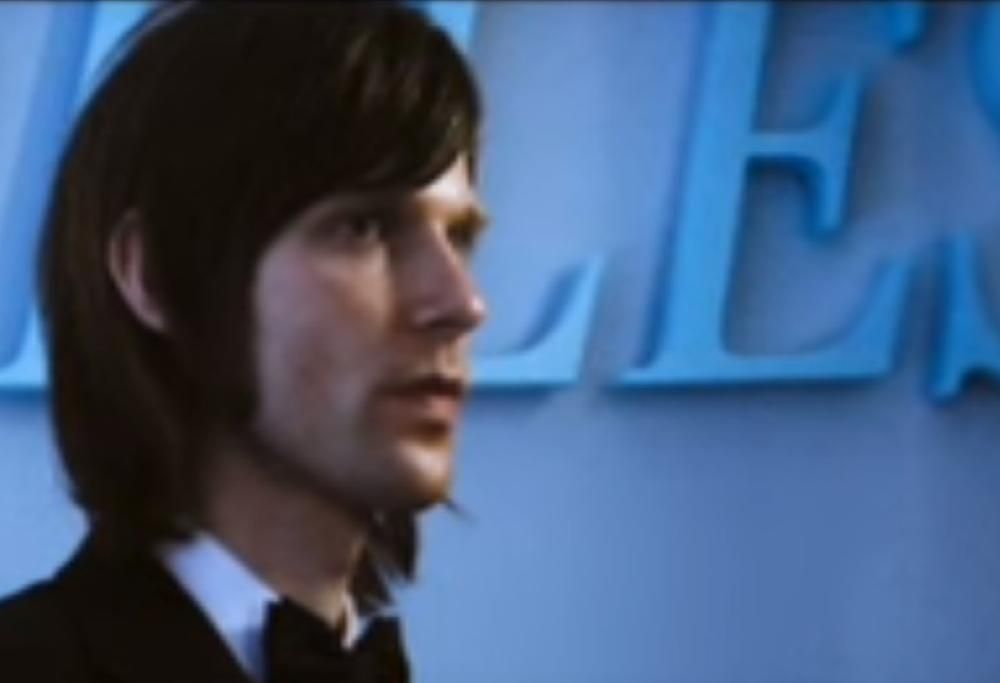 Kaiser Chiefs - The Angry Mob