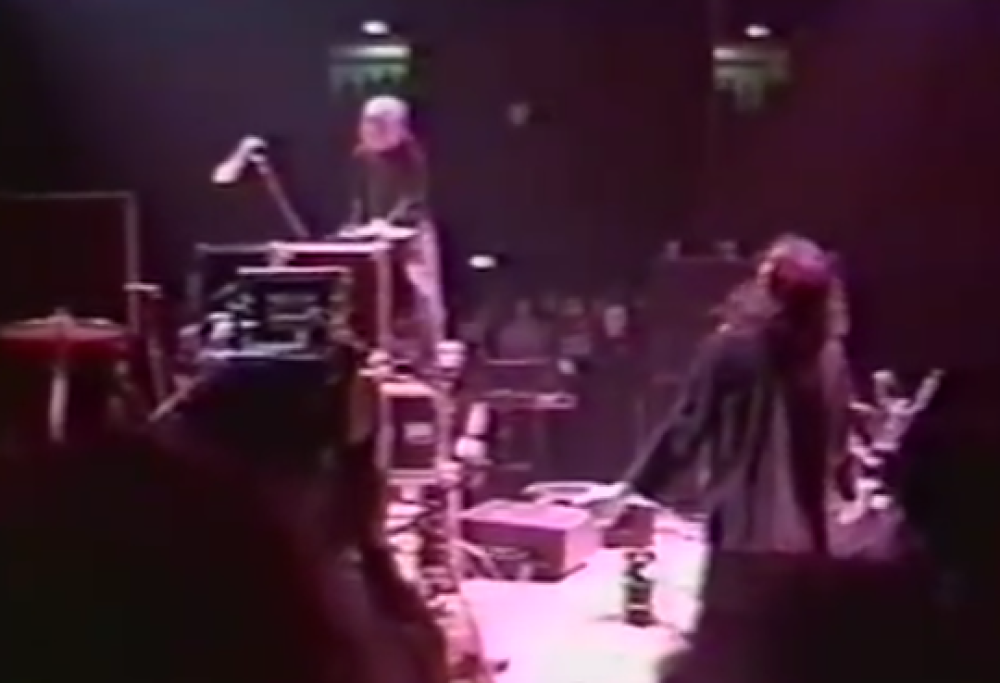 Nirvana - Territorial Pissings (live)