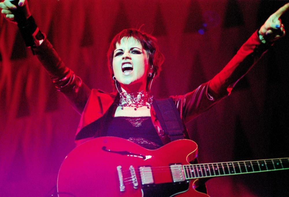 In memory of Dolores O'Riordan: guarda le sue foto più belle