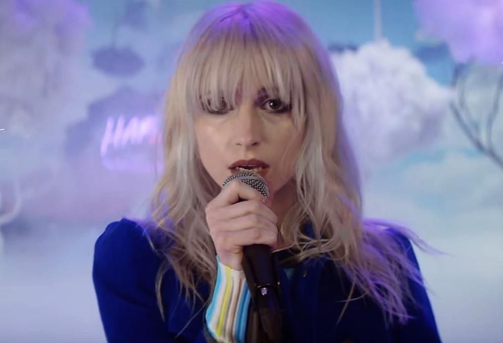 Paramore - Hard Times