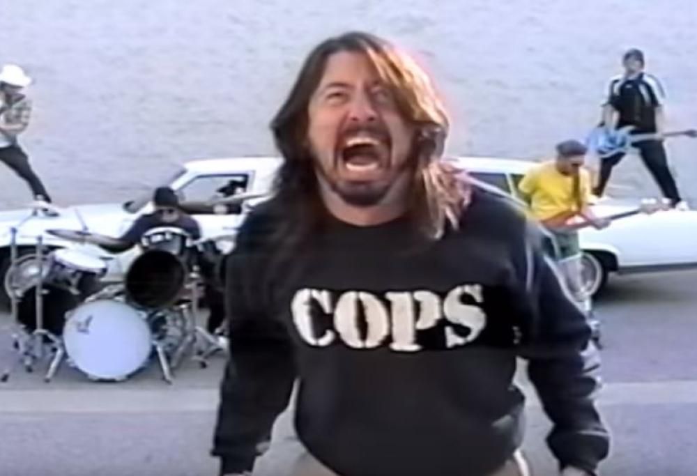 Foo Fighters - White Limo