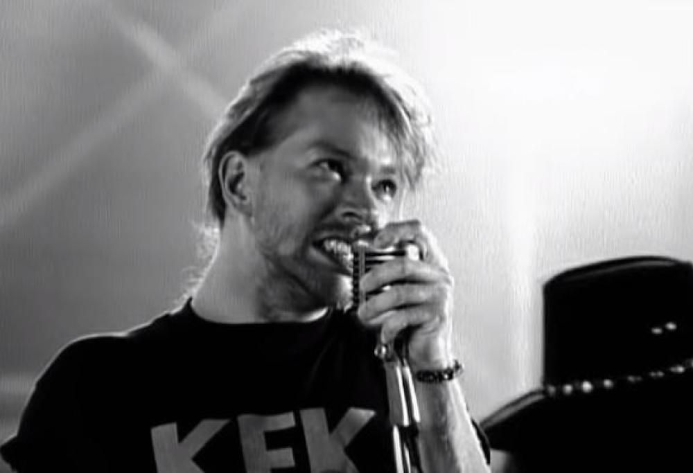 Guns N' Roses - Yesterdays