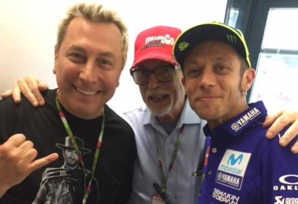 MotoGP al Mugello: la pole di Valentino Rossi. Guarda le foto con Ringo e Giovanni di Pillo