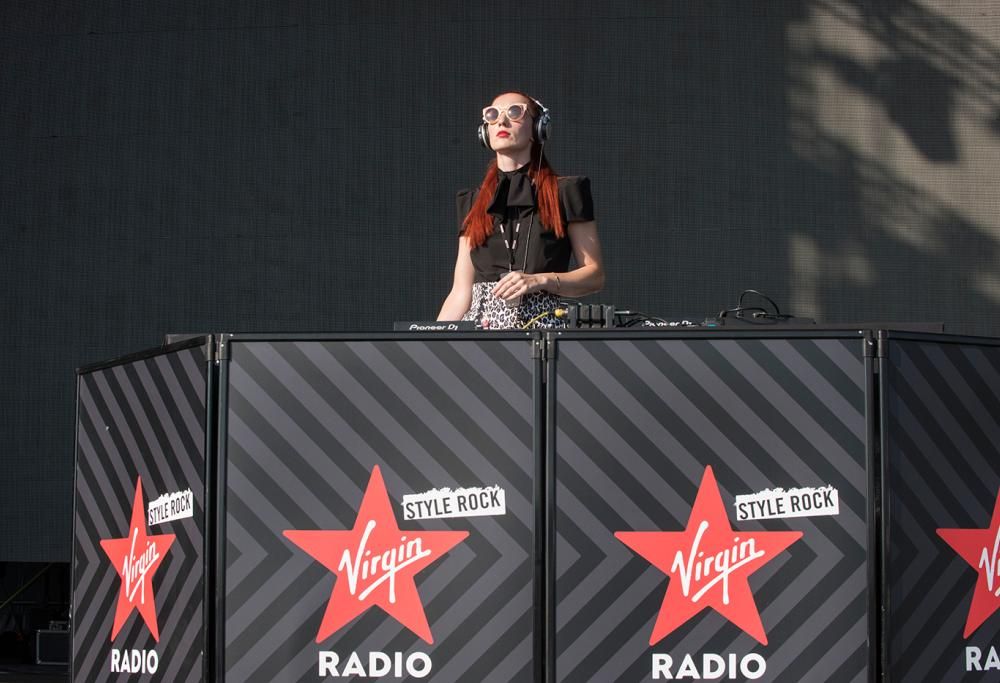 Milano Rocks: le foto del Dj Set di Virgin Radio con Giulia Salvi sul palco dei Thirty Seconds To Mars e Mike Shinoda