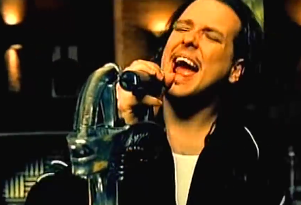 Korn - Alone I Break