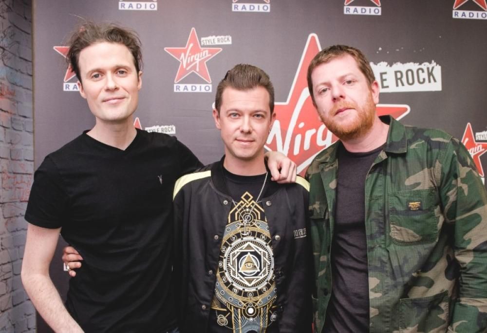 The Fratellis: guarda le foto dell’intervista con Andrea Rock e del live in studio