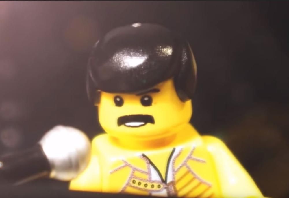Queen: la bellissima versione di Don’t Stop Me Now fatta con i Lego! Guarda le immagini e il video completo