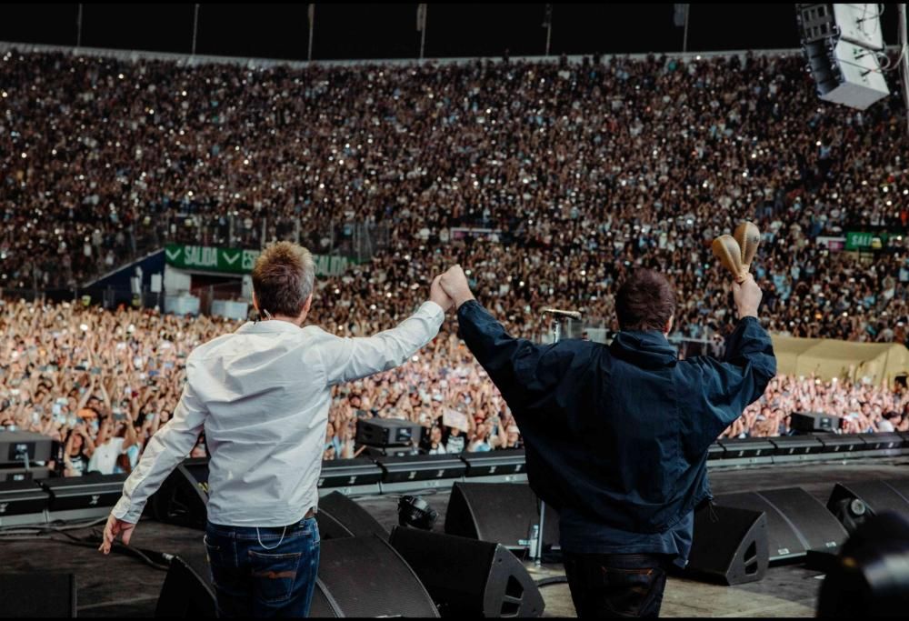 Oasis: le foto più belle e a scaletta del concerto a Santiago del Cile – 19 novembre 2025