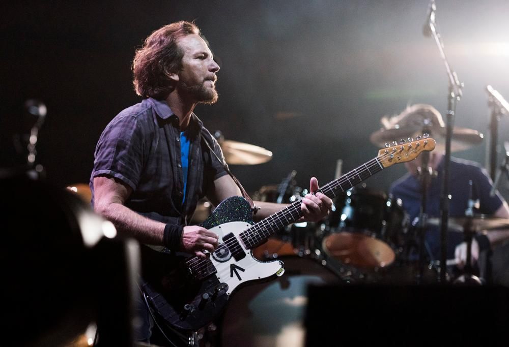 Pearl Jam: pubblicato il nuovo attesissimo singolo Dance of the Clairvoyants. Ascoltalo qui!