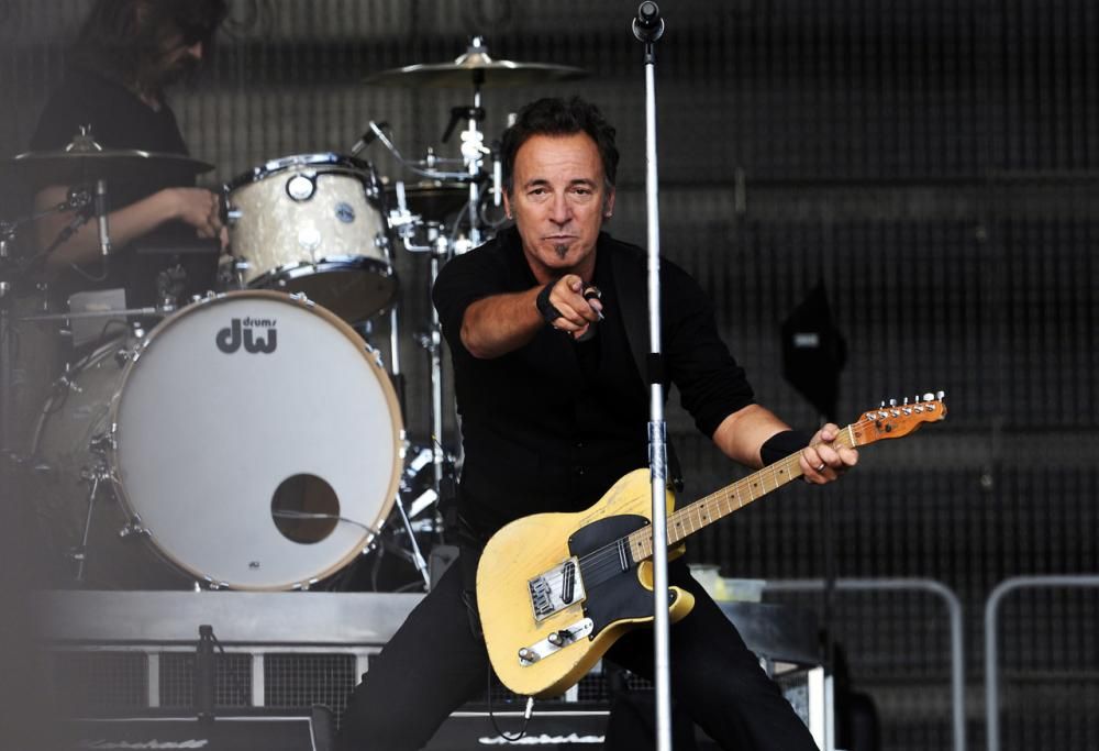 Bruce Springsteen ha pubblicato un nuovo album live del 1999, "Streets of Philadelphia". Ascoltalo qui