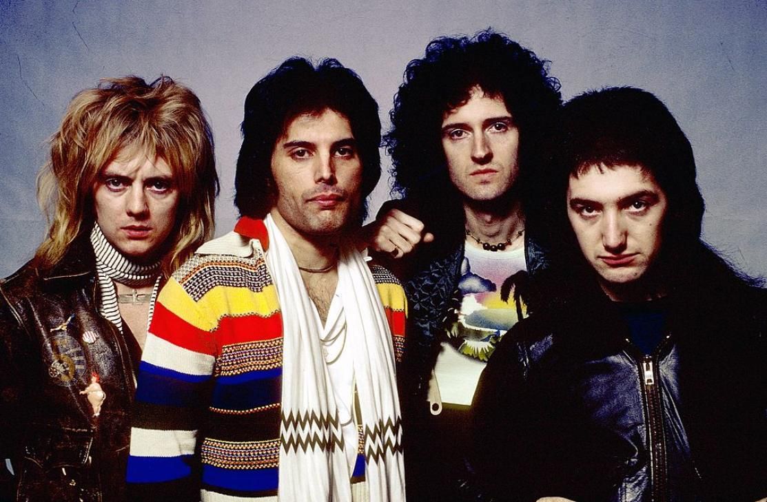 Queen, Brian May: "Ecco come i fan ci hanno aiutato a scrivere We Will Rock You"