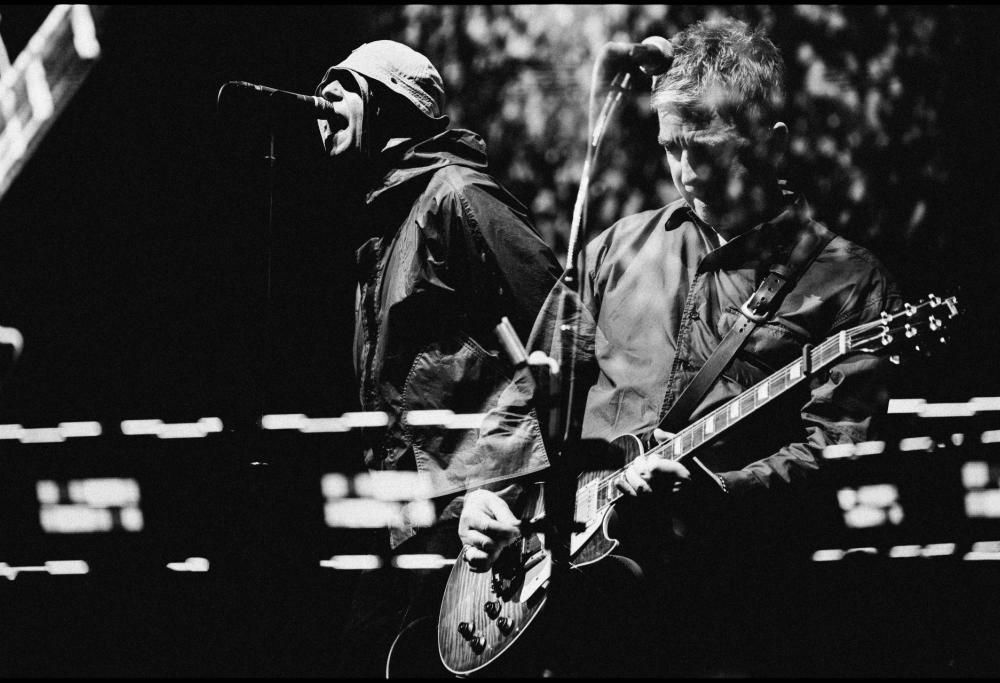 Gli Oasis hanno pubblicato la versione ufficiale di Wonderwall registrata durante il concerto a Dublino del 16 agosto