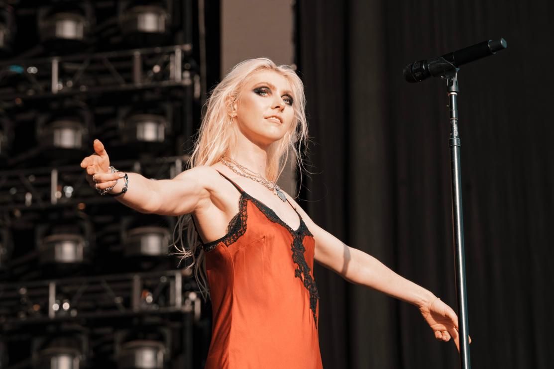 Taylor Momsen: "Suonare con i Soundgarden mi ha aiutato a superare una battaglia personale contro la depressione"