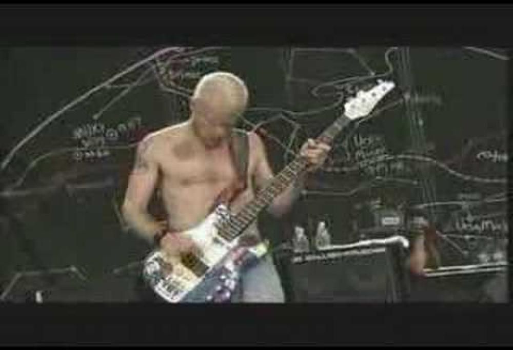 Red Hot Chili Peppers - Fortune Faded (live)