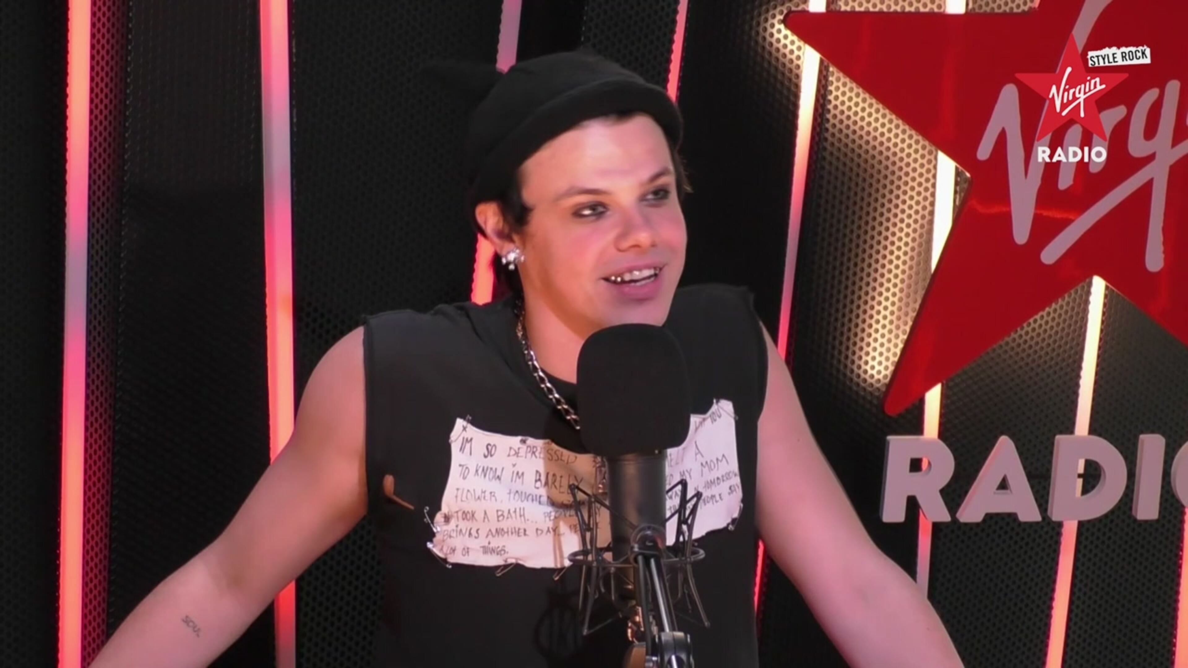 Yungblud: guarda l’intervista a Virgin Radio