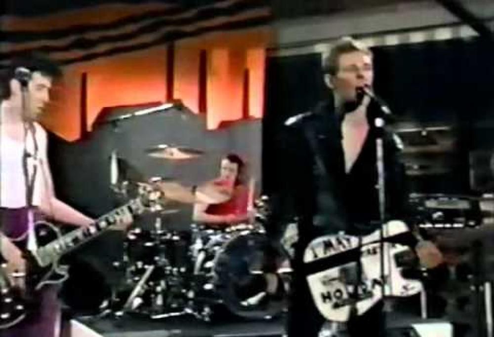 The Clash - Guns of Brixton