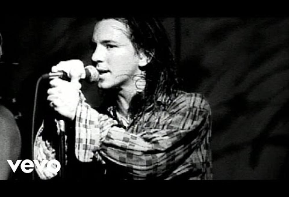 Pearl Jam – Alive