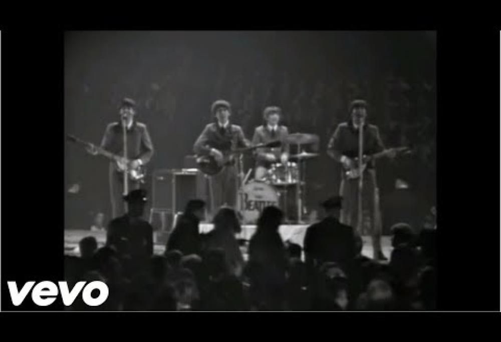 The Beatles - I Want to Hold Your Hand (Live At The Washington Coliseum)