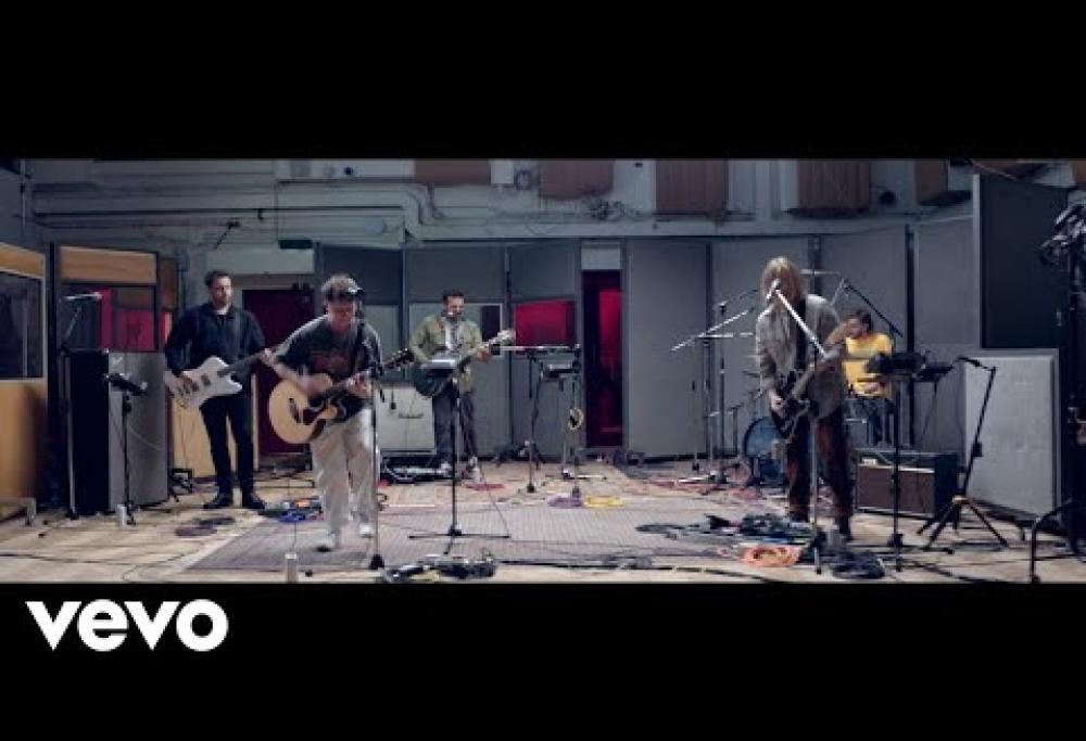 Nothing But Thieves - Impossible