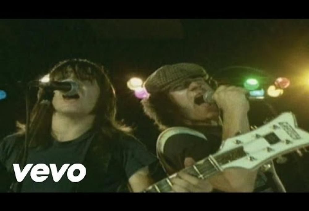 AC/DC - You Shook Me All Night Long