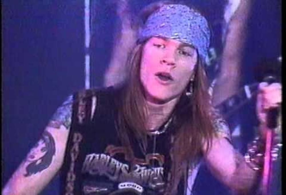 Guns N' Roses - Sweet Child O' Mine (live)