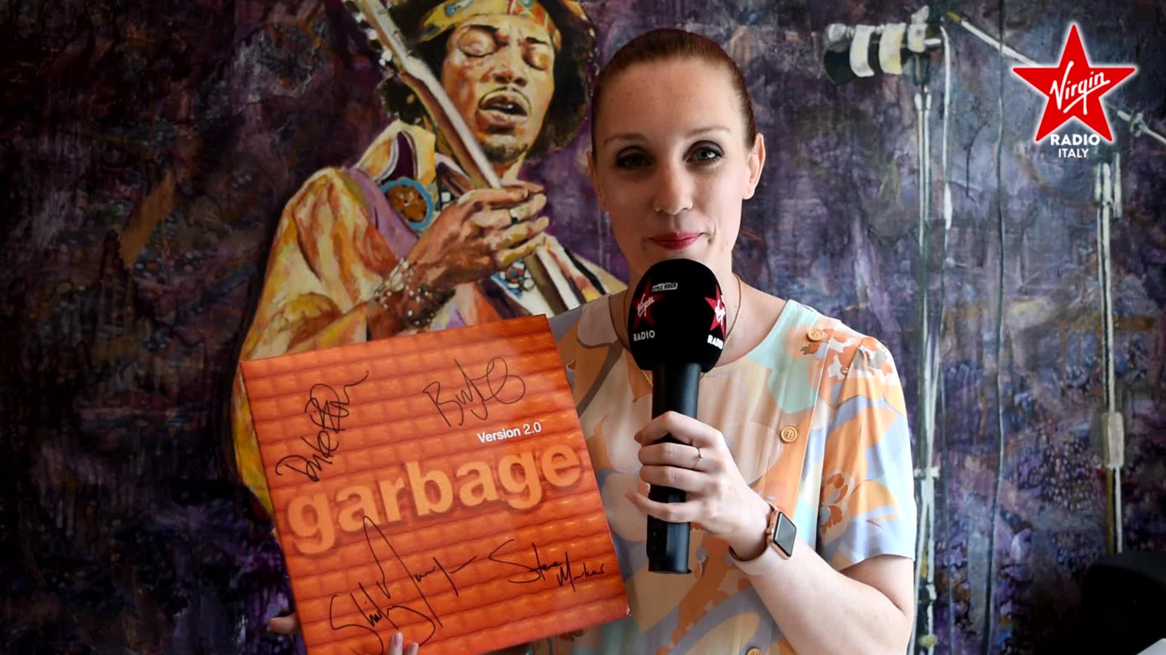 Garbage: Giulia Salvi presenta l’edizione per il ventennale di “Version 2.0”. Guarda il video