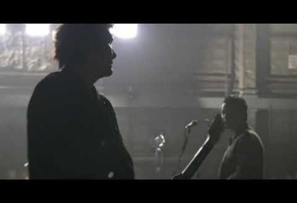 Manic Street Preachers - Your Love Alone Is Not Enough