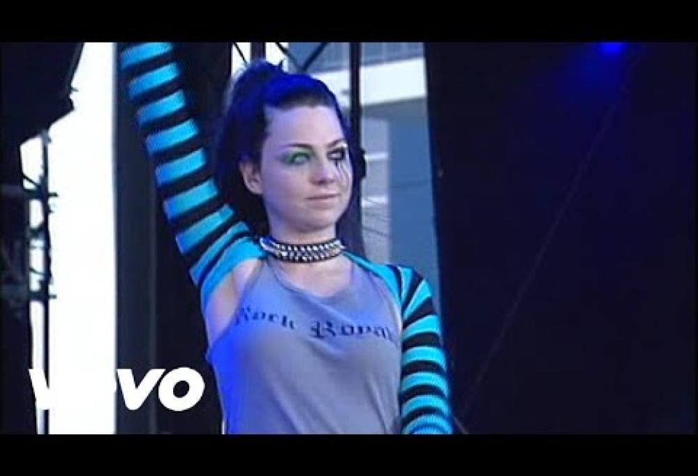 Evanescence - Going Under (live)