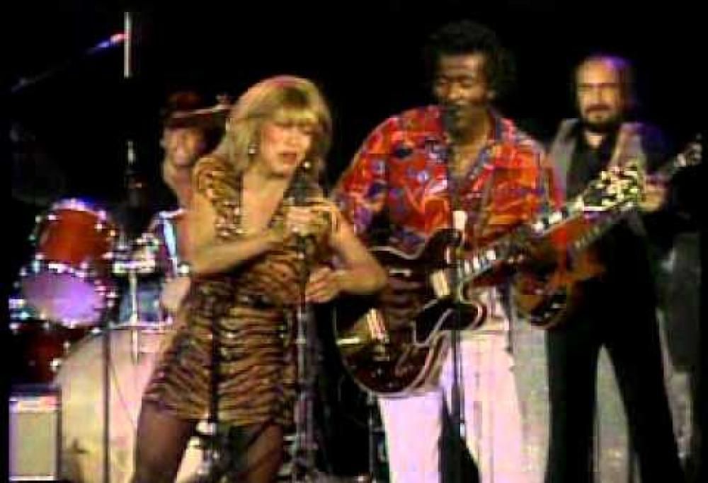 Chuck Berry  &  Tina Turner - Rock N Roll Music